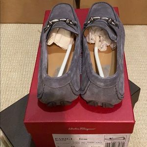 Ferragamo moccasins 37.5 7.5 suede loafer flats